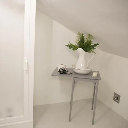 Gasthof The Five House Sintra