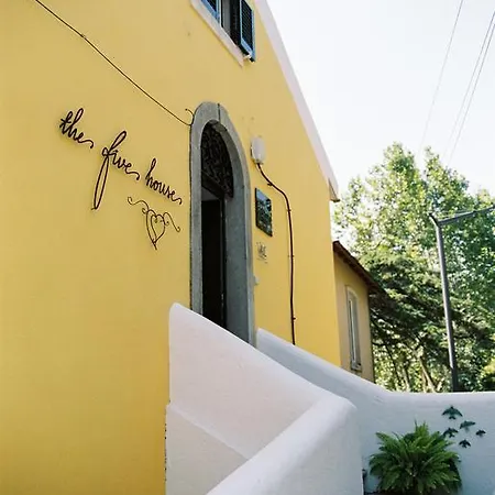 Gasthof The Five House 3*