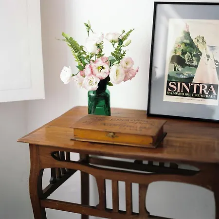 Gasthof The Five House